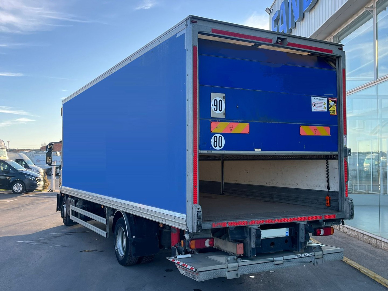 Caja cerrada IVECO Eurocargo ML 120 E19 P - Kapalı kasa kamyon: fotoğraf 4 Caja cerrada IVECO Eurocargo ML 120 E19 P - Kapalı kasa kamyon: fotoğraf 4