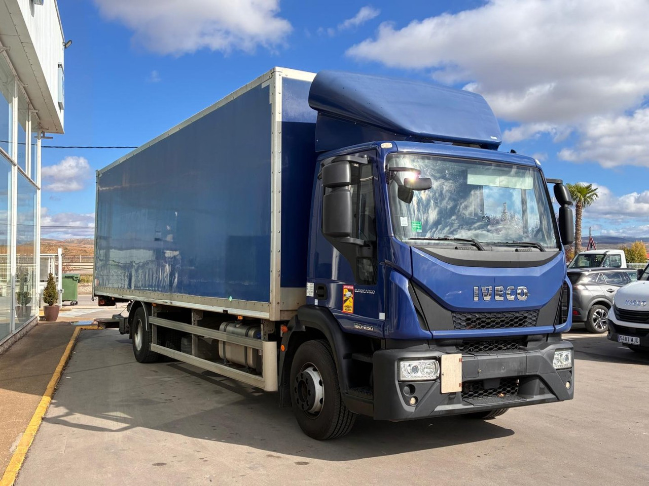 Caja cerrada IVECO Eurocargo ML 160 E25 - Kapalı kasa kamyon: fotoğraf 3 Caja cerrada IVECO Eurocargo ML 160 E25 - Kapalı kasa kamyon: fotoğraf 3
