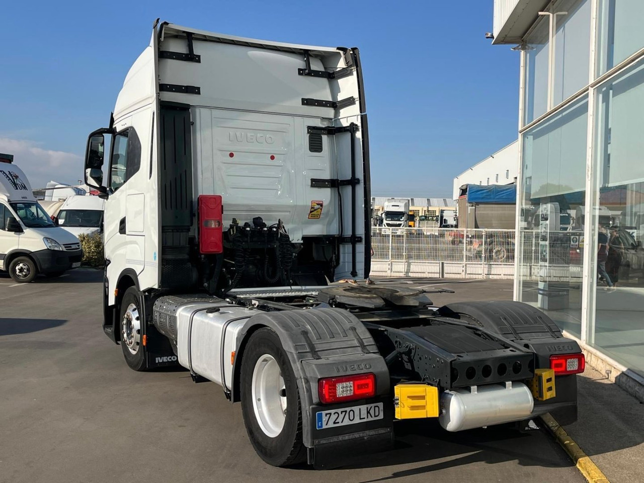 Cabeza Tractora IVECO 460 AUTOMATICO CON INTARDER - Çekici: fotoğraf 4 Cabeza Tractora IVECO 460 AUTOMATICO CON INTARDER - Çekici: fotoğraf 4
