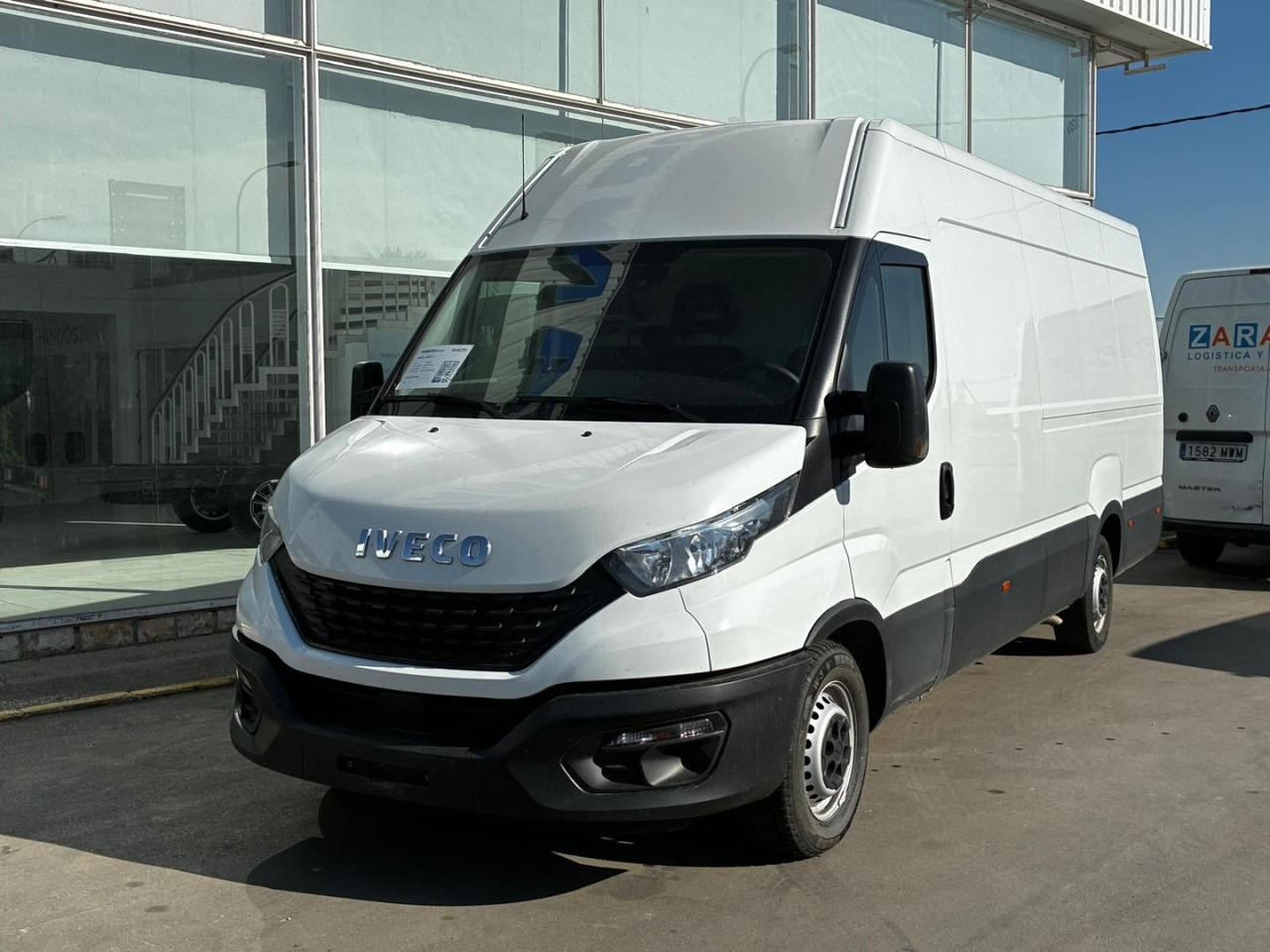 Furgón IVECO 35S14 V 16m3 - Panelvan: fotoğraf 1 Furgón IVECO 35S14 V 16m3 - Panelvan: fotoğraf 1