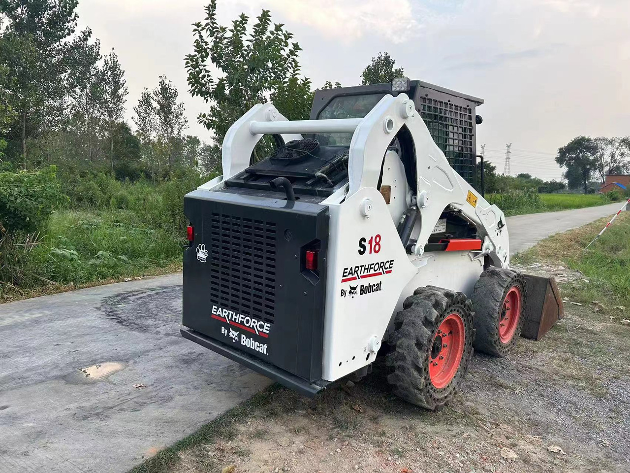 BOBCAT S18 - Mini yükleyici: fotoğraf 4 BOBCAT S18 - Mini yükleyici: fotoğraf 4