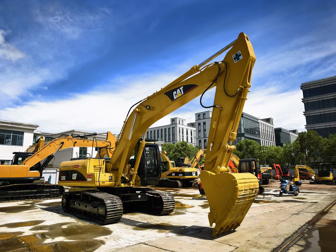 CATERPILLAR 325C CAT - Paletli ekskavatör: fotoğraf 4 CATERPILLAR 325C CAT - Paletli ekskavatör: fotoğraf 4