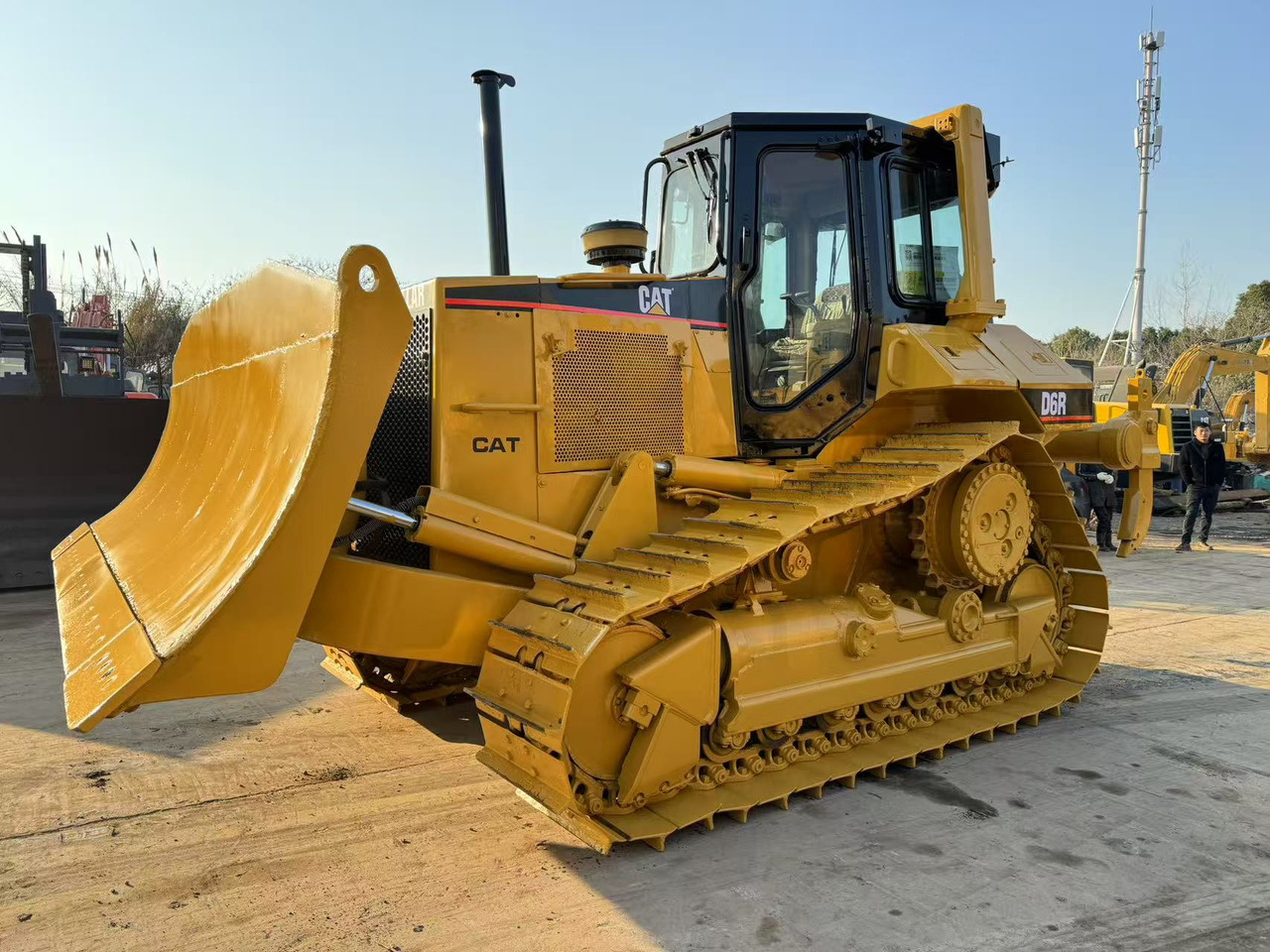 CATERPILLAR D6R CAT D 6 R D6G D7G - Buldozer: fotoğraf 1 CATERPILLAR D6R CAT D 6 R D6G D7G - Buldozer: fotoğraf 1