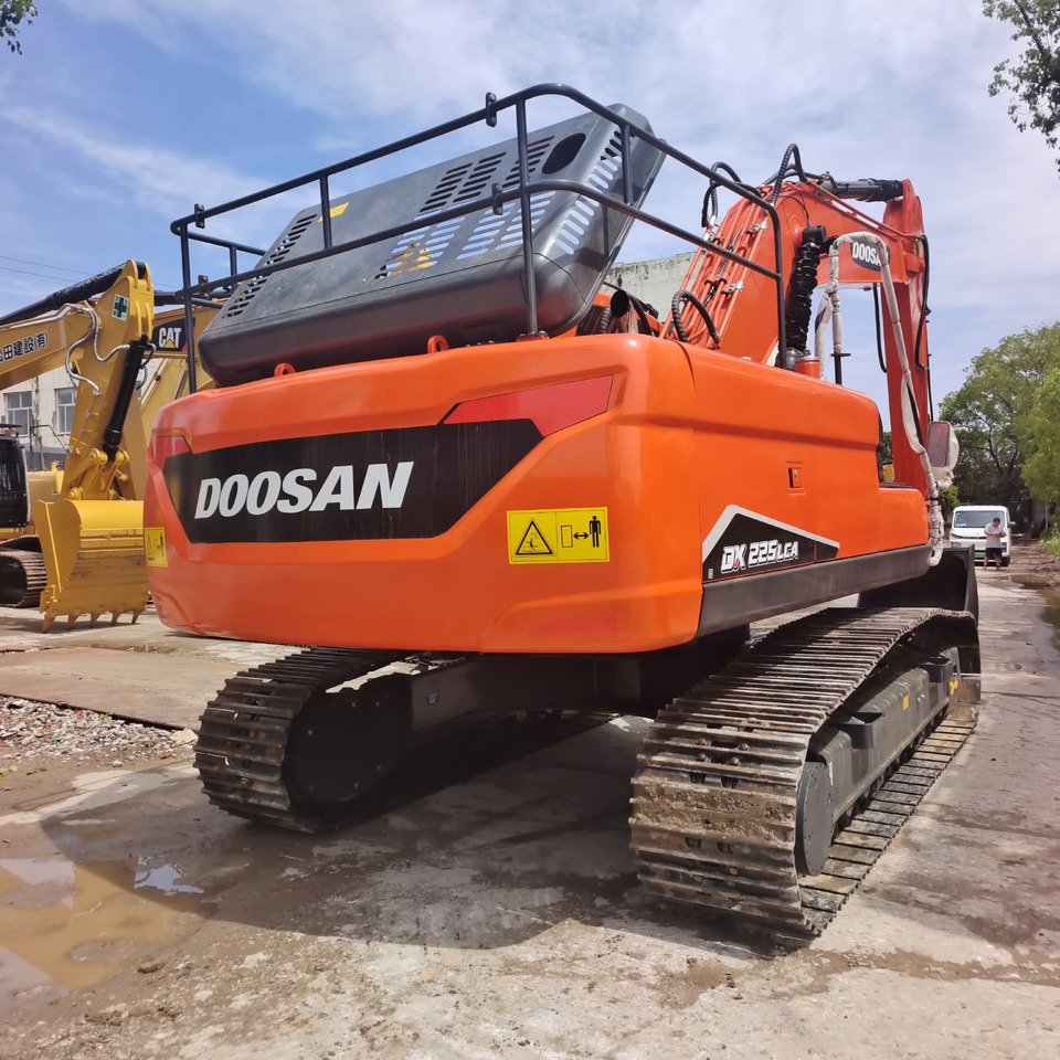 DOOSAN DX225LCA DX225 LC-9C - Paletli ekskavatör: fotoğraf 3 DOOSAN DX225LCA DX225 LC-9C - Paletli ekskavatör: fotoğraf 3