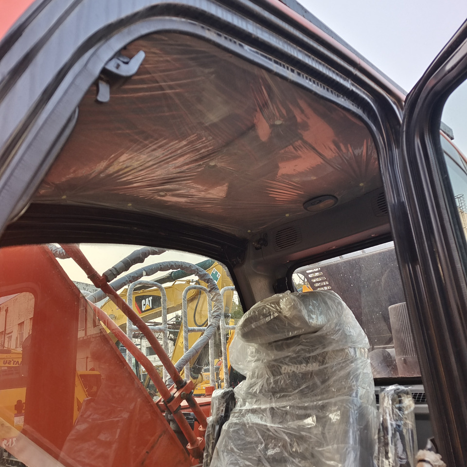 DOOSAN DX300LC-9C Doosan DX 300 LC - 9 C - Paletli ekskavatör: fotoğraf 4 DOOSAN DX300LC-9C Doosan DX 300 LC - 9 C - Paletli ekskavatör: fotoğraf 4