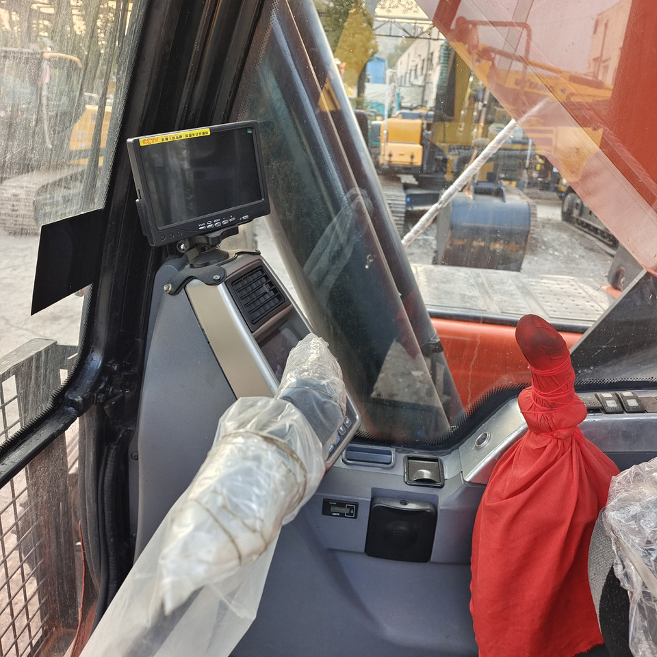 DOOSAN DX300LC-9C Doosan DX 300 LC - 9 C - Paletli ekskavatör: fotoğraf 5 DOOSAN DX300LC-9C Doosan DX 300 LC - 9 C - Paletli ekskavatör: fotoğraf 5