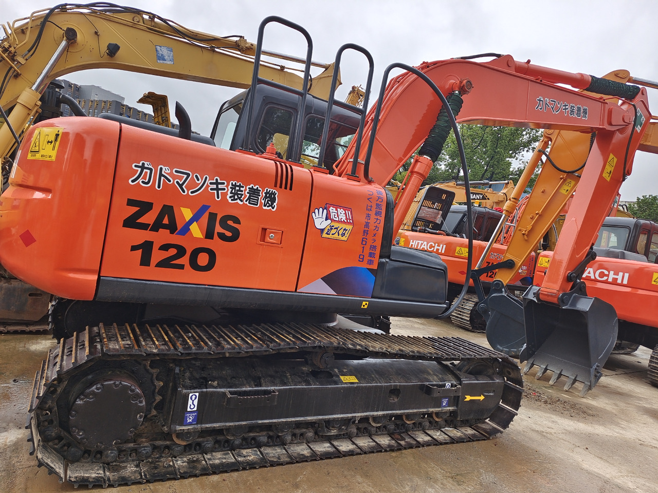 HITACHI ZX120 - Paletli ekskavatör: fotoğraf 3 HITACHI ZX120 - Paletli ekskavatör: fotoğraf 3