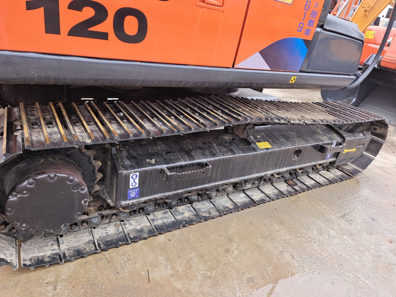 HITACHI ZX120 - Paletli ekskavatör: fotoğraf 2 HITACHI ZX120 - Paletli ekskavatör: fotoğraf 2