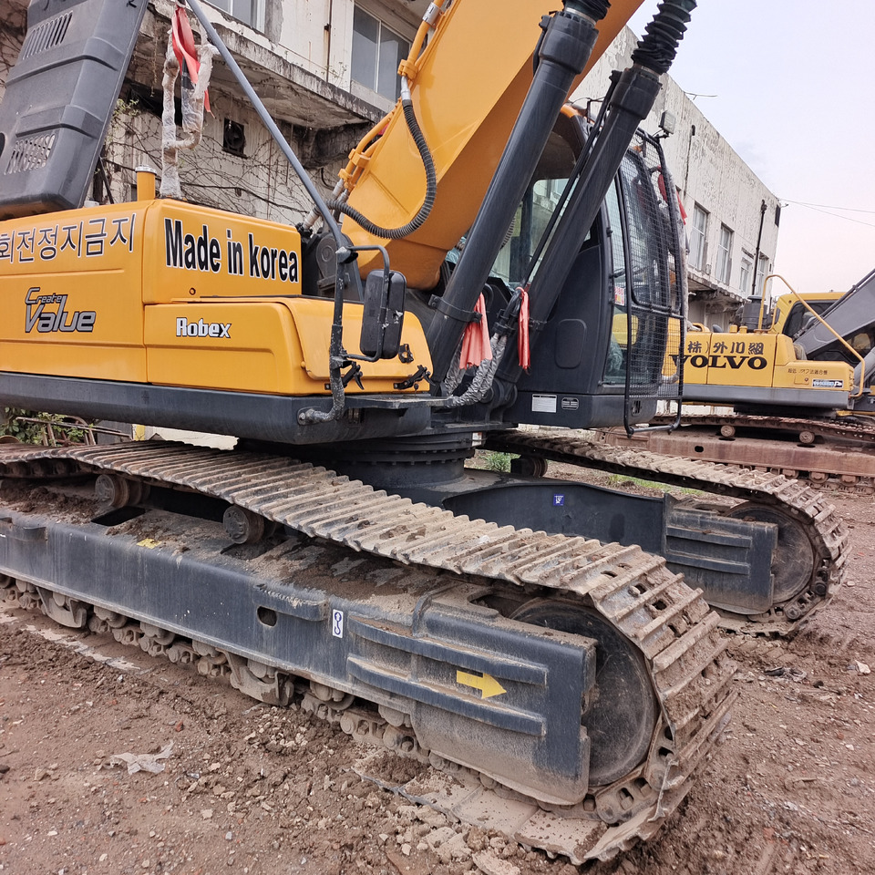 HYUNDAI 305LC-9S - Paletli ekskavatör: fotoğraf 2 HYUNDAI 305LC-9S - Paletli ekskavatör: fotoğraf 2