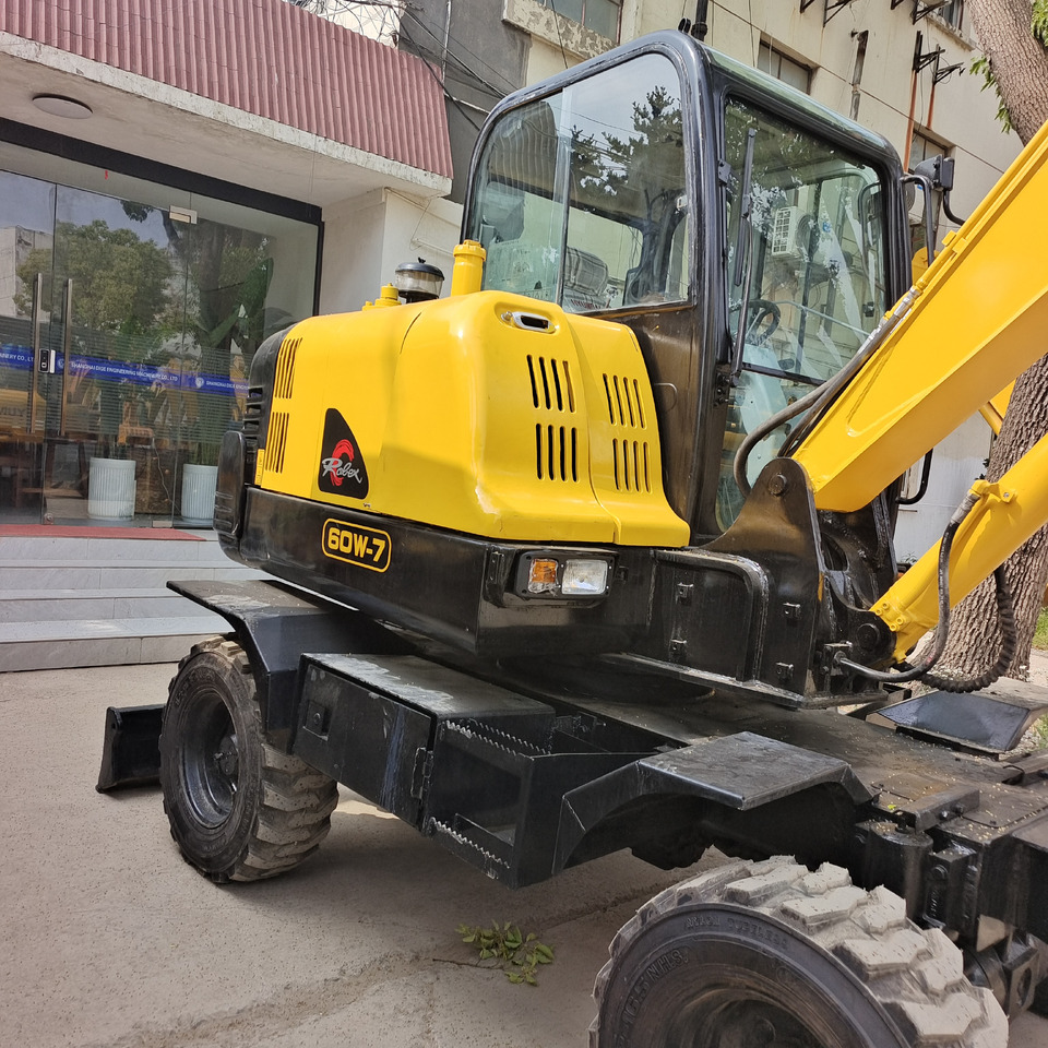 HYUNDAI R60W-7 - Tekerlekli ekskavatör: fotoğraf 5 HYUNDAI R60W-7 - Tekerlekli ekskavatör: fotoğraf 5