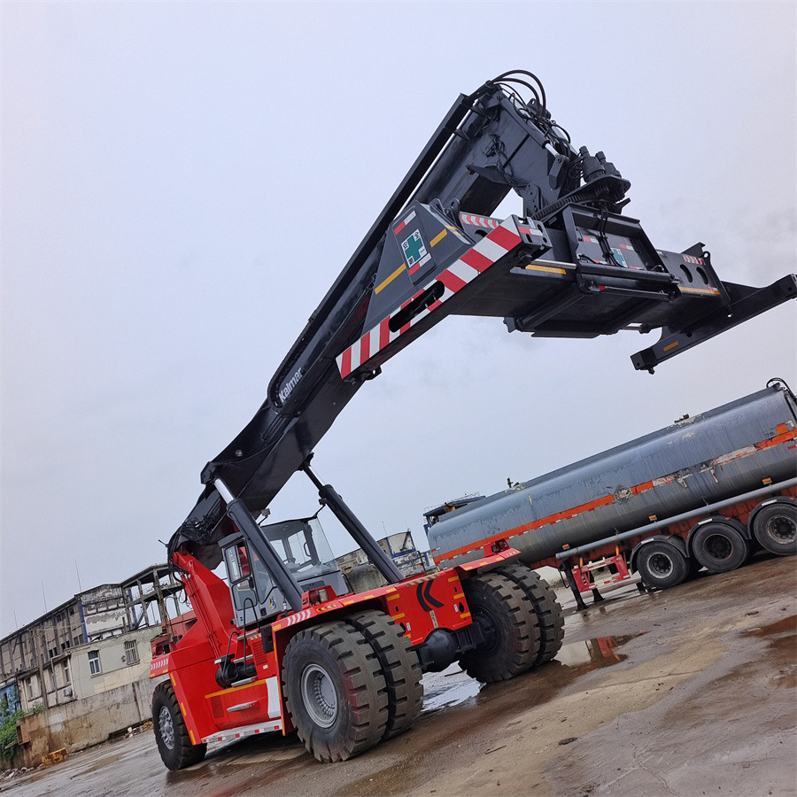 KALMAR DRF 450 - Reachstacker: fotoğraf 3 KALMAR DRF 450 - Reachstacker: fotoğraf 3