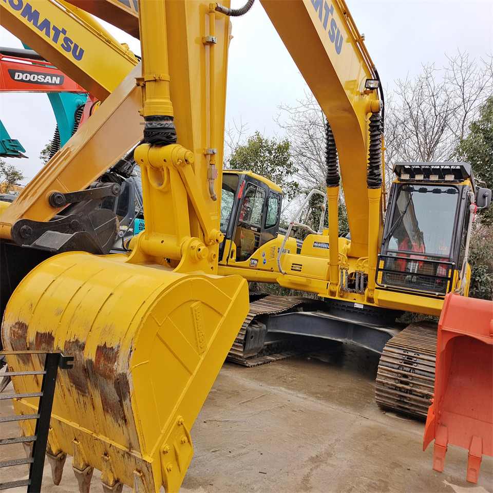 KOMATSU PC210LC-8 - Paletli ekskavatör: fotoğraf 3 KOMATSU PC210LC-8 - Paletli ekskavatör: fotoğraf 3