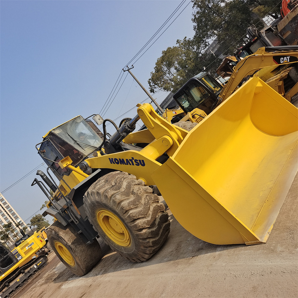 KOMATSU WA470 - Tekerlekli yükleyici: fotoğraf 1 KOMATSU WA470 - Tekerlekli yükleyici: fotoğraf 1