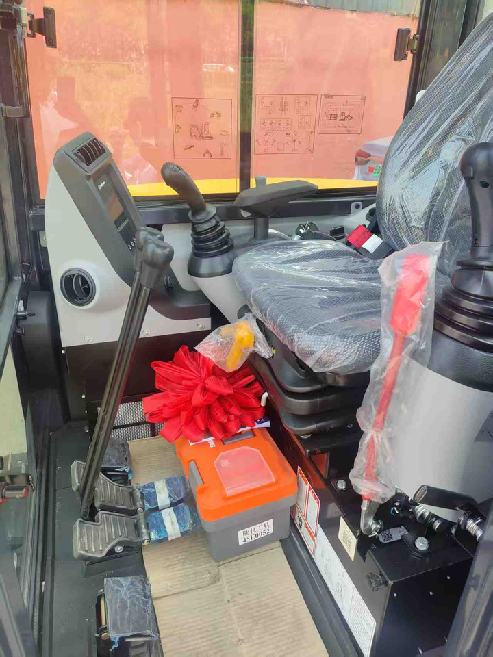 Yeni Mini ekskavatör LIUGONG 9035F ZTSG4 BRAND NEW 3.8 TON 3 TON 4 TON MINI DIGGER: fotoğraf 13