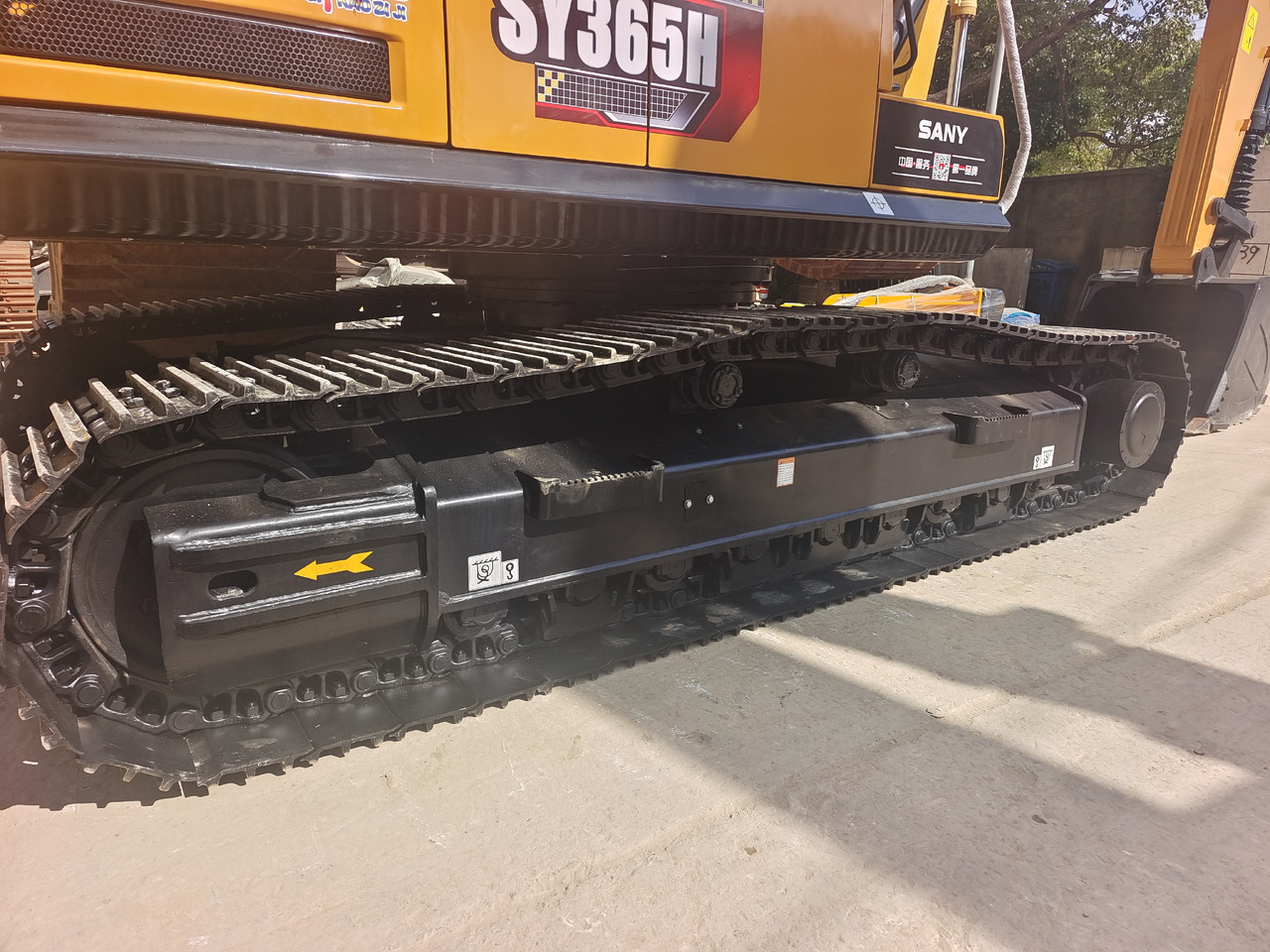 SANY 365H - Paletli ekskavatör: fotoğraf 3 SANY 365H - Paletli ekskavatör: fotoğraf 3