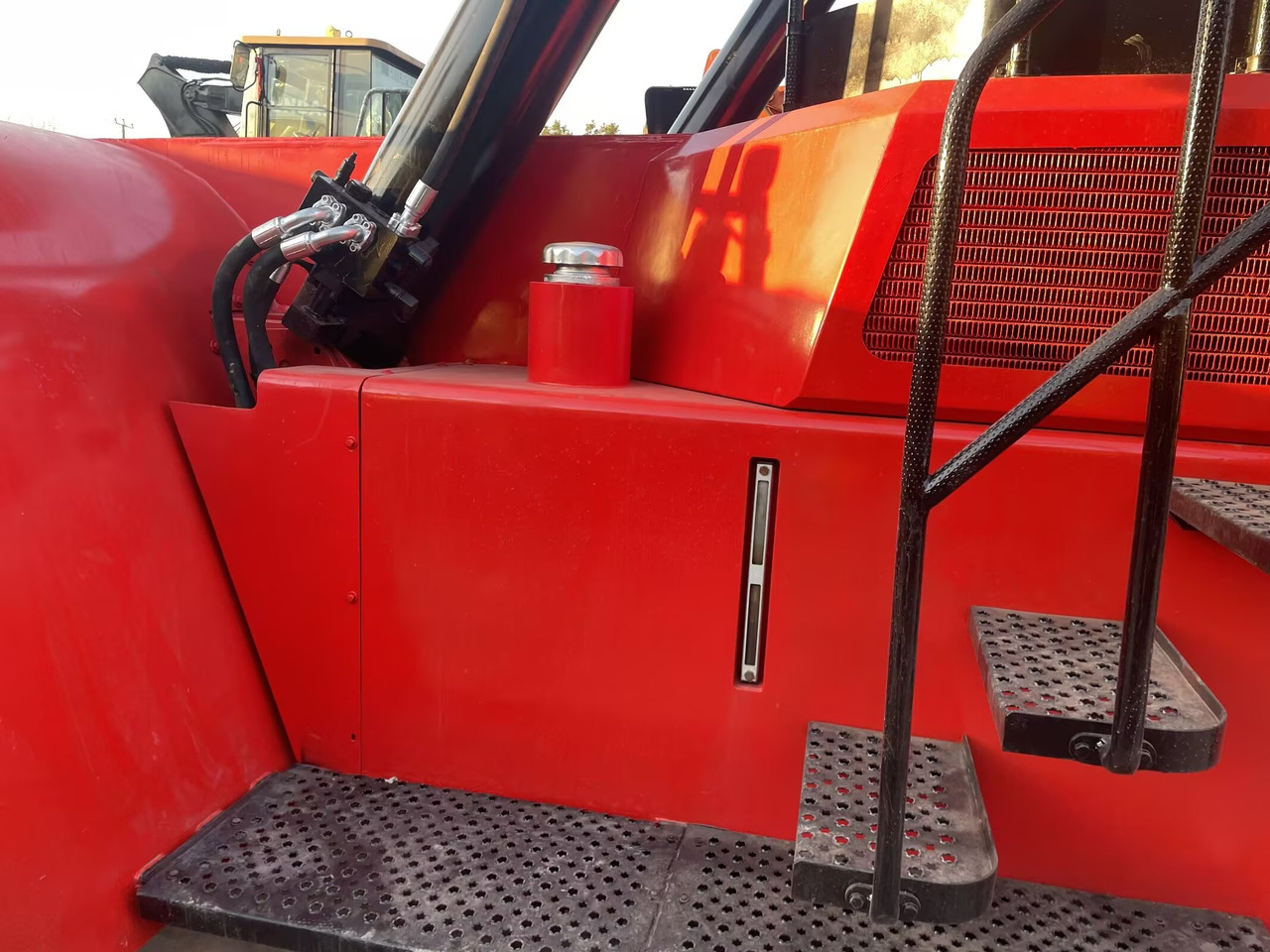 SANY SRSC45C30 45 TON CAPACITY - Reachstacker: fotoğraf 4 SANY SRSC45C30 45 TON CAPACITY - Reachstacker: fotoğraf 4