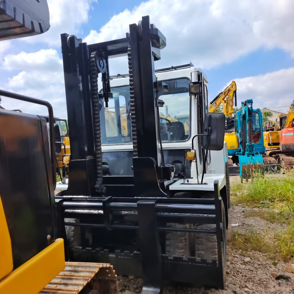 TCM FD 100 - Forklift: fotoğraf 3 TCM FD 100 - Forklift: fotoğraf 3