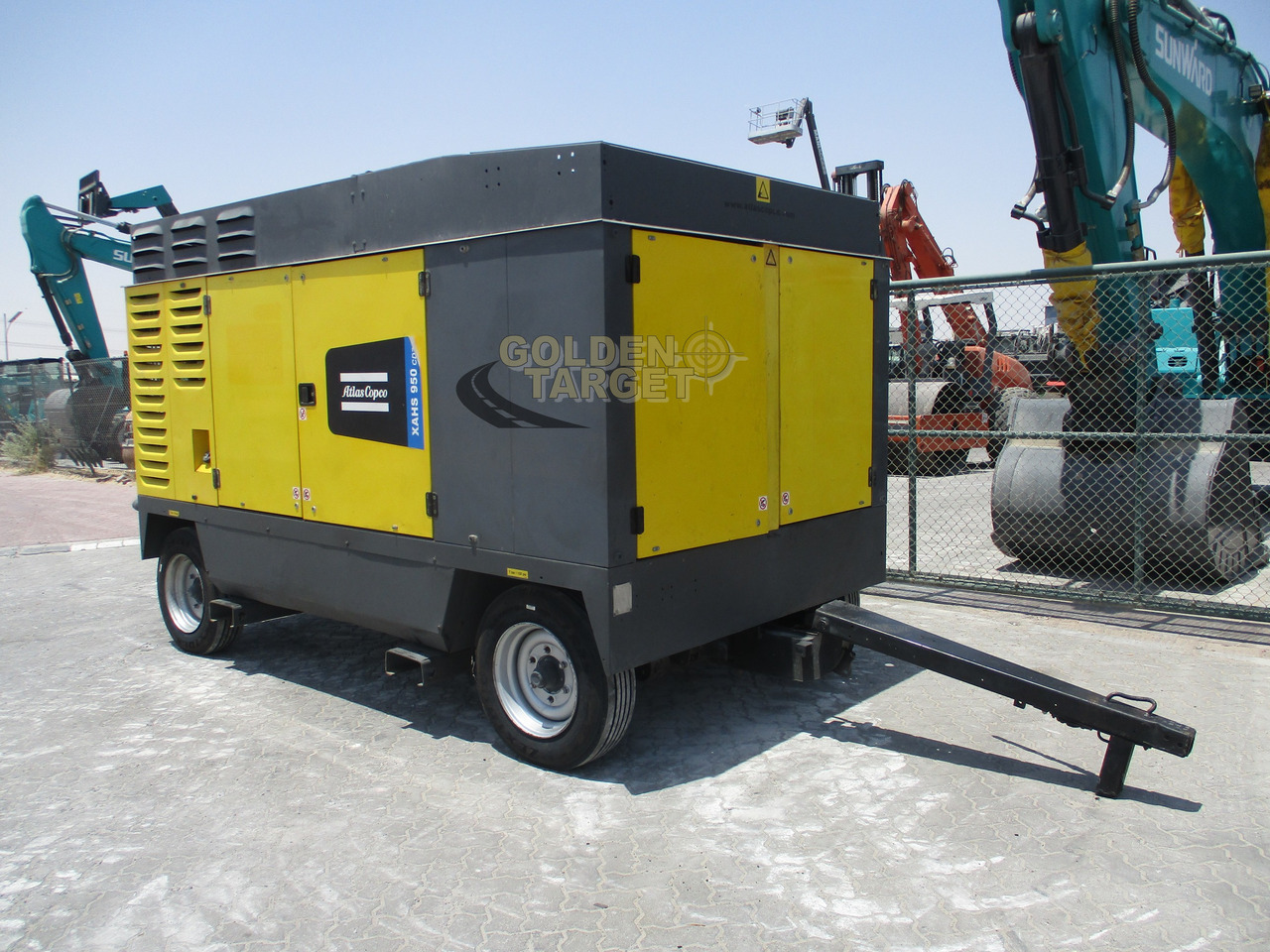 ATLAS COPCO XAHS950CD - Hava kompresörü: fotoğraf 1 ATLAS COPCO XAHS950CD - Hava kompresörü: fotoğraf 1