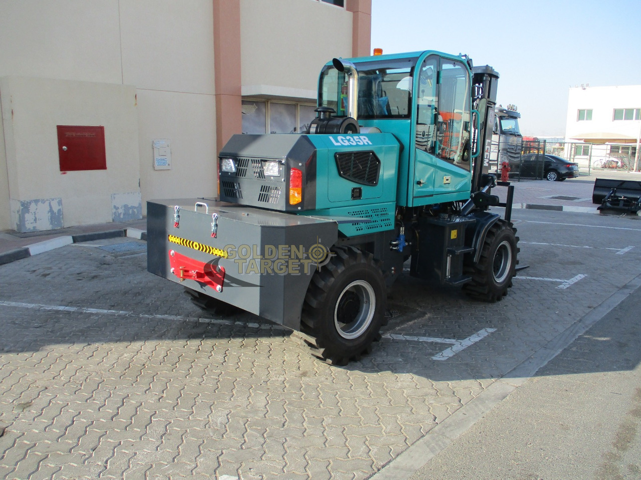 LGCM LG35R Rough Terrain Forklift - Dizel forklift: fotoğraf 3 LGCM LG35R Rough Terrain Forklift - Dizel forklift: fotoğraf 3