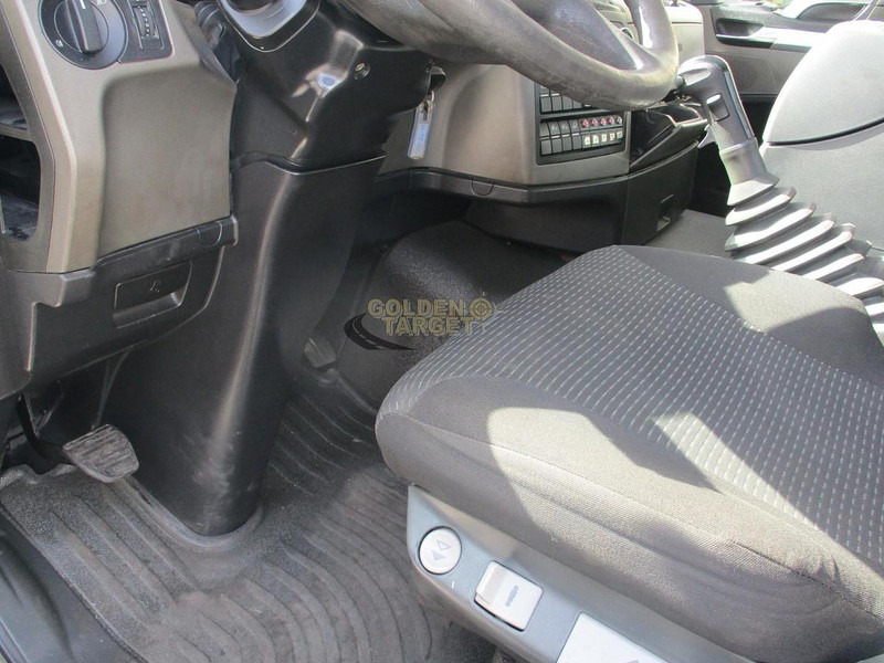 Yükleyici MAN TGS 26.360: fotoğraf 10