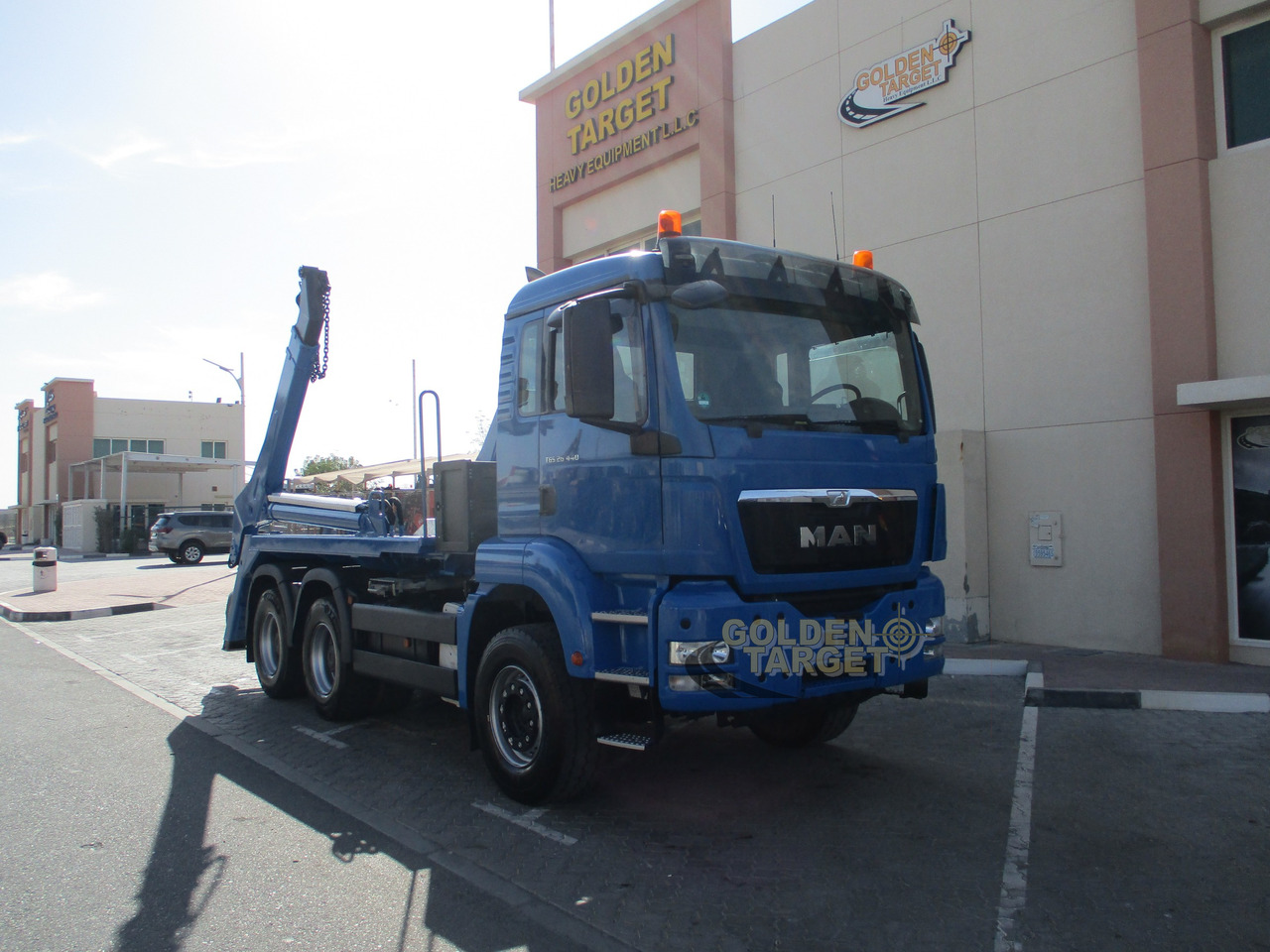 MAN TGS 26.440 6x4 Skip Loader - Hidrolift kamyon: fotoğraf 1 MAN TGS 26.440 6x4 Skip Loader - Hidrolift kamyon: fotoğraf 1