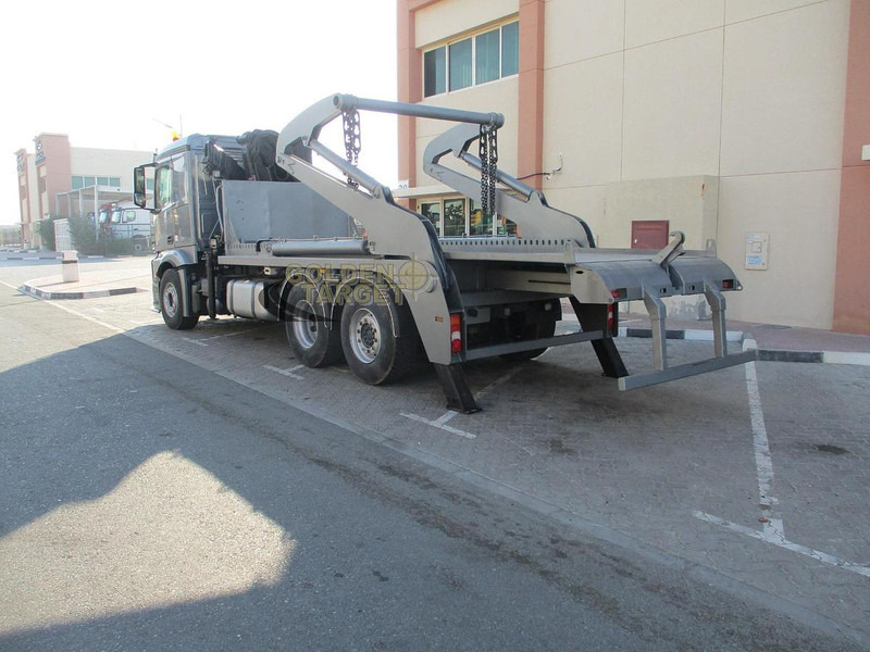 Mercedes-Benz 2642 6×2 Double Skip Loader with HIAB Crane - Yükleyici: fotoğraf 5 Mercedes-Benz 2642 6×2 Double Skip Loader with HIAB Crane - Yükleyici: fotoğraf 5