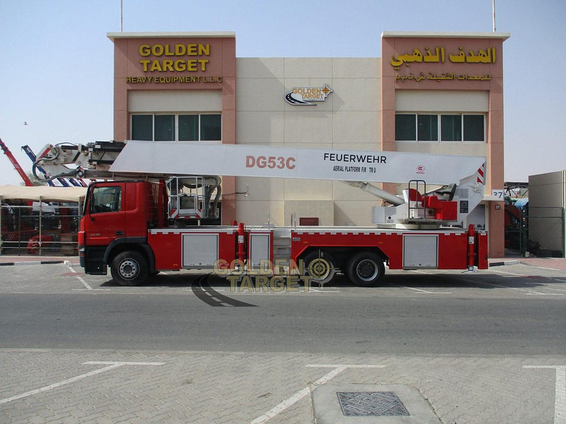 Mercedes-Benz Actros 3332 - Araç üzerine platform: fotoğraf 5 Mercedes-Benz Actros 3332 - Araç üzerine platform: fotoğraf 5