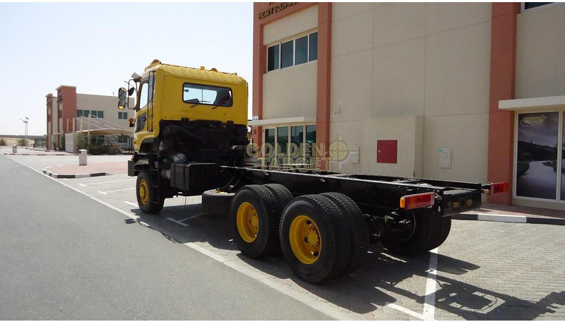 Nissan CZ4YL - Şasi dorse: fotoğraf 4 Nissan CZ4YL - Şasi dorse: fotoğraf 4