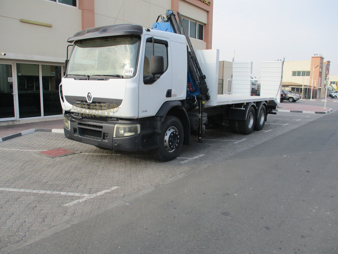 RENAULT Kerax 380 6×4 Crane Truck - Vinçli kamyon: fotoğraf 2 RENAULT Kerax 380 6×4 Crane Truck - Vinçli kamyon: fotoğraf 2
