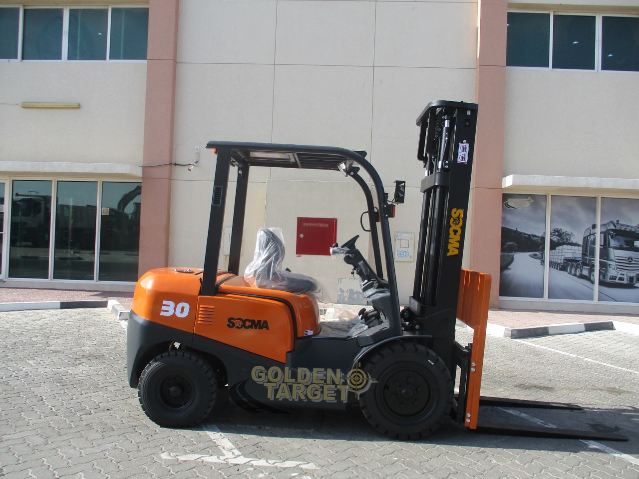 SOCMA HNF-30 Forklift - Dizel forklift: fotoğraf 5 SOCMA HNF-30 Forklift - Dizel forklift: fotoğraf 5