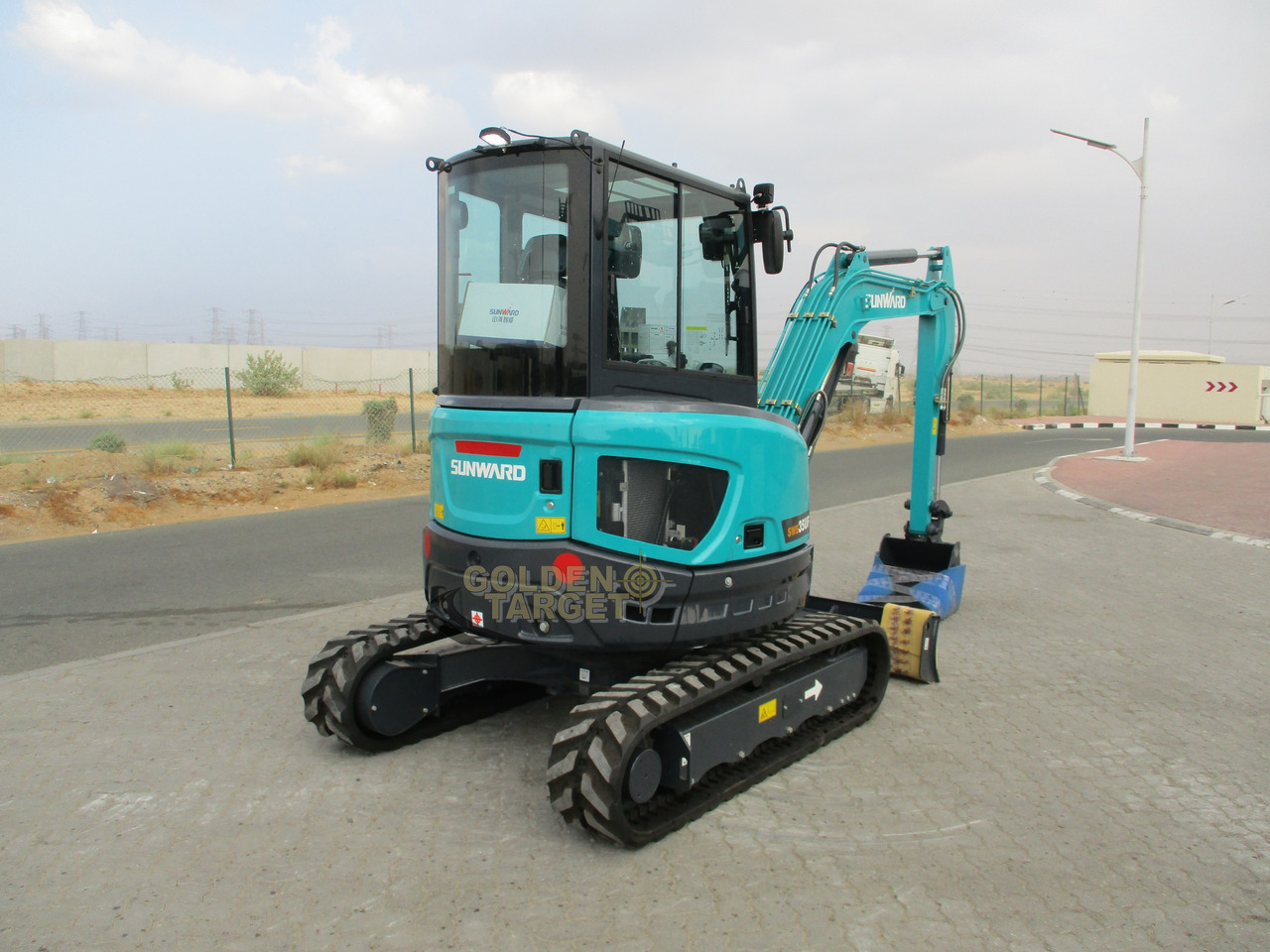 SUNWARD SWE35UF Mini Hydraulic Excavator - Mini ekskavatör: fotoğraf 3 SUNWARD SWE35UF Mini Hydraulic Excavator - Mini ekskavatör: fotoğraf 3