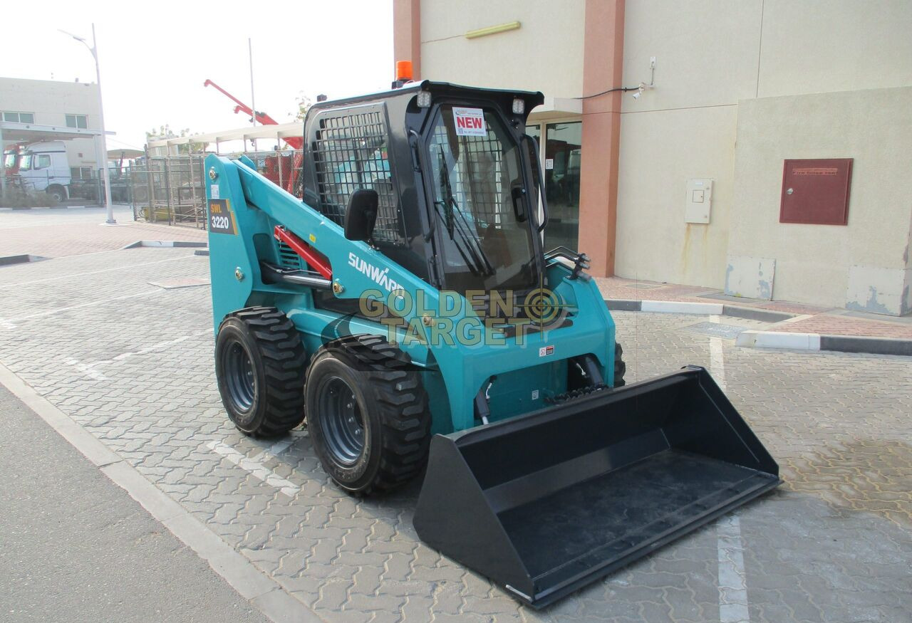 Sunward 3220 Skid Steer Loader - Mini yükleyici: fotoğraf 1 Sunward 3220 Skid Steer Loader - Mini yükleyici: fotoğraf 1