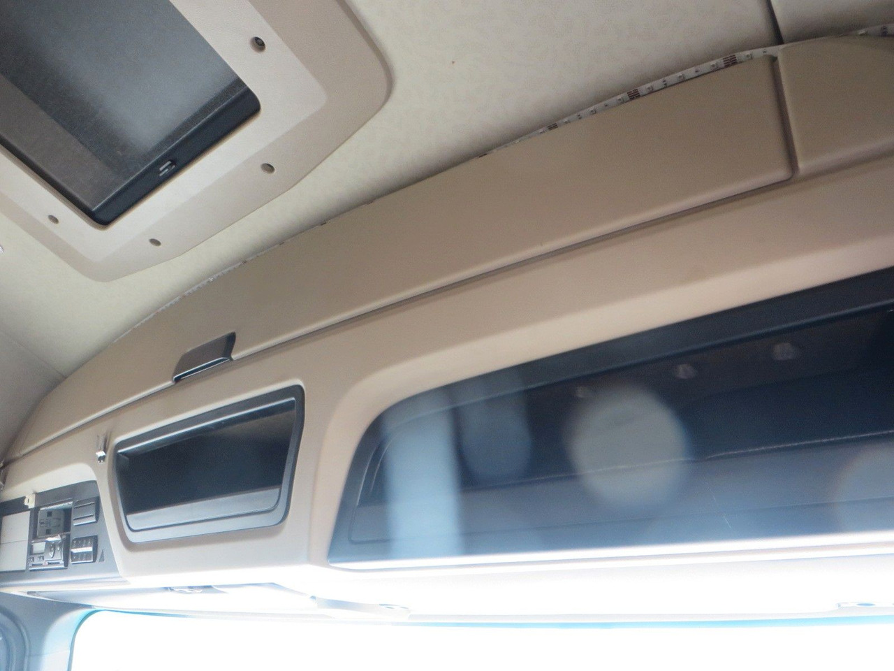 Çekici Mercedes-Benz Actros 1845 LS Retarder Hydraulic: fotoğraf 18 Çekici Mercedes-Benz Actros 1845 LS Retarder Hydraulic: fotoğraf 18