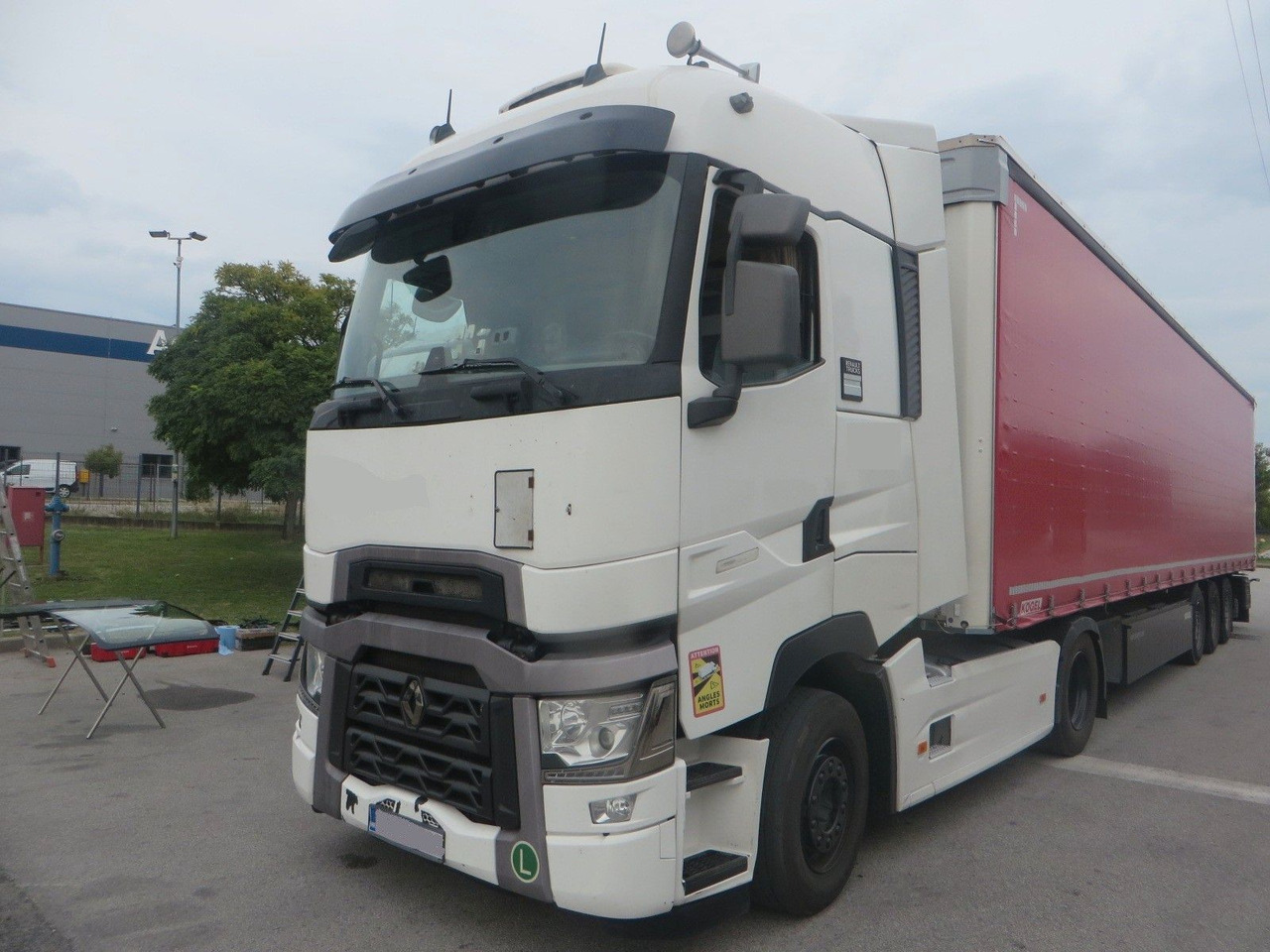 Renault T520 HSC 4x2Tractor - Çekici: fotoğraf 1 Renault T520 HSC 4x2Tractor - Çekici: fotoğraf 1