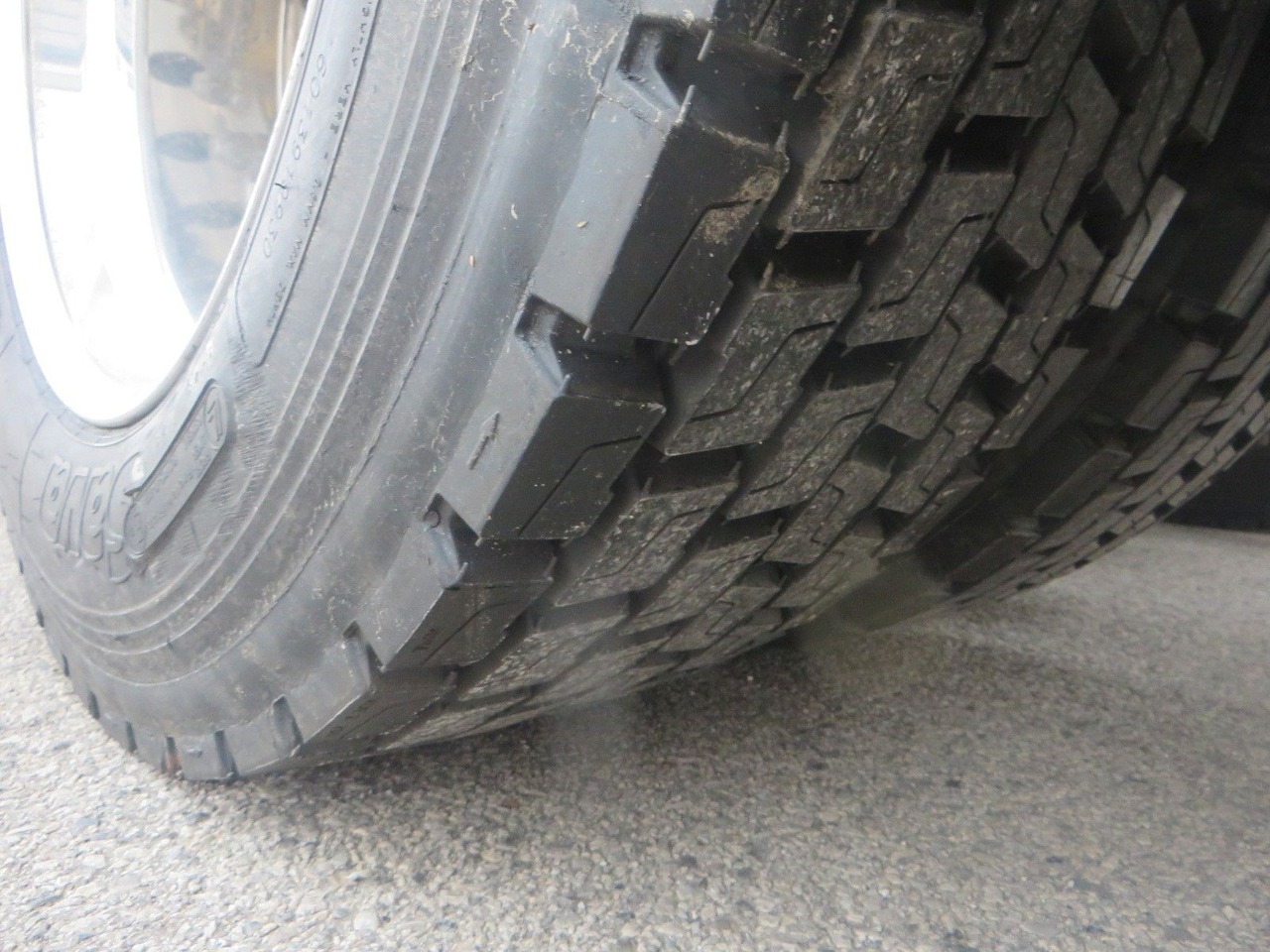 Renault T520 HSC 4x2Tractor mega Retarder - Çekici: fotoğraf 5 Renault T520 HSC 4x2Tractor mega Retarder - Çekici: fotoğraf 5