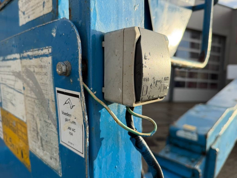 Teleskopik platform Aichi SR 18 A: fotoğraf 7 Teleskopik platform Aichi SR 18 A: fotoğraf 7