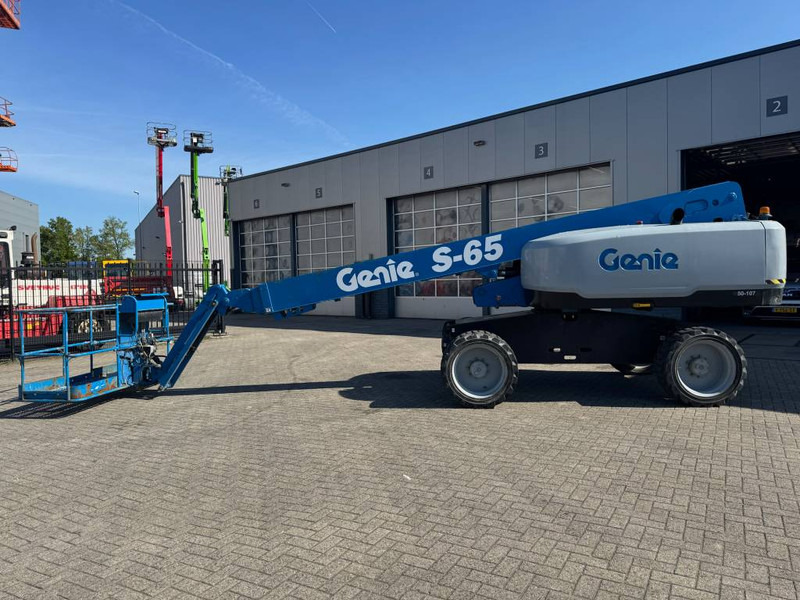 Genie S 65 - Teleskopik platform: fotoğraf 1 Genie S 65 - Teleskopik platform: fotoğraf 1