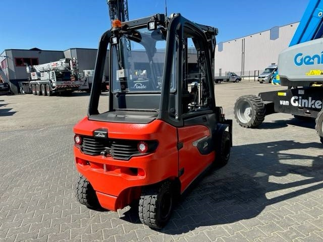 Linde E35L - Elektrikli forklift: fotoğraf 4 Linde E35L - Elektrikli forklift: fotoğraf 4