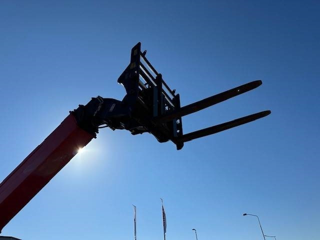 Manitou MT 1440 - Teleskopik yükleyici: fotoğraf 5 Manitou MT 1440 - Teleskopik yükleyici: fotoğraf 5