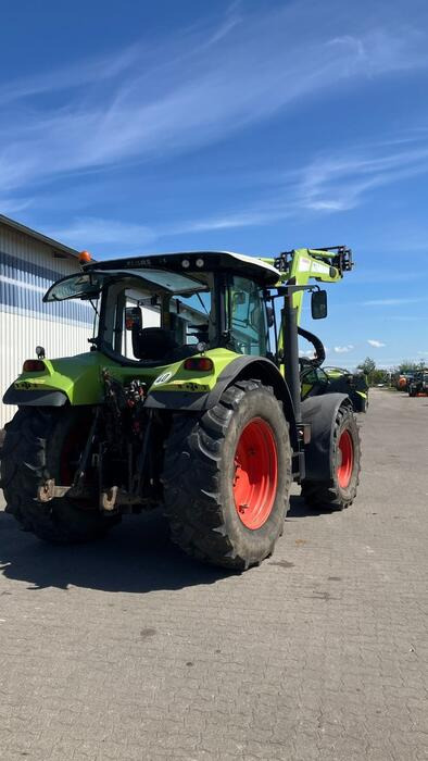 Claas Arion 650 - Traktör: fotoğraf 4 Claas Arion 650 - Traktör: fotoğraf 4