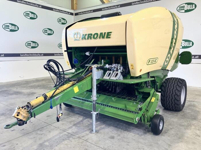 Krone Comprima F 125 XC - Silindirik balya makinesi: fotoğraf 1 Krone Comprima F 125 XC - Silindirik balya makinesi: fotoğraf 1