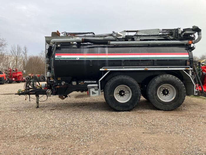 Peecon EUR-200 - Sıvı gübre tankeri: fotoğraf 5 Peecon EUR-200 - Sıvı gübre tankeri: fotoğraf 5