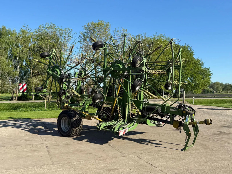 Krone swadro 1400 4 rotor hark 4 elements hark - Ot toplama tırmığı: fotoğraf 1 Krone swadro 1400 4 rotor hark 4 elements hark - Ot toplama tırmığı: fotoğraf 1