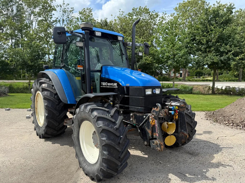 New Holland TS90 TS 90 FH FA Trekker EX OVERHEID - Traktör: fotoğraf 1 New Holland TS90 TS 90 FH FA Trekker EX OVERHEID - Traktör: fotoğraf 1