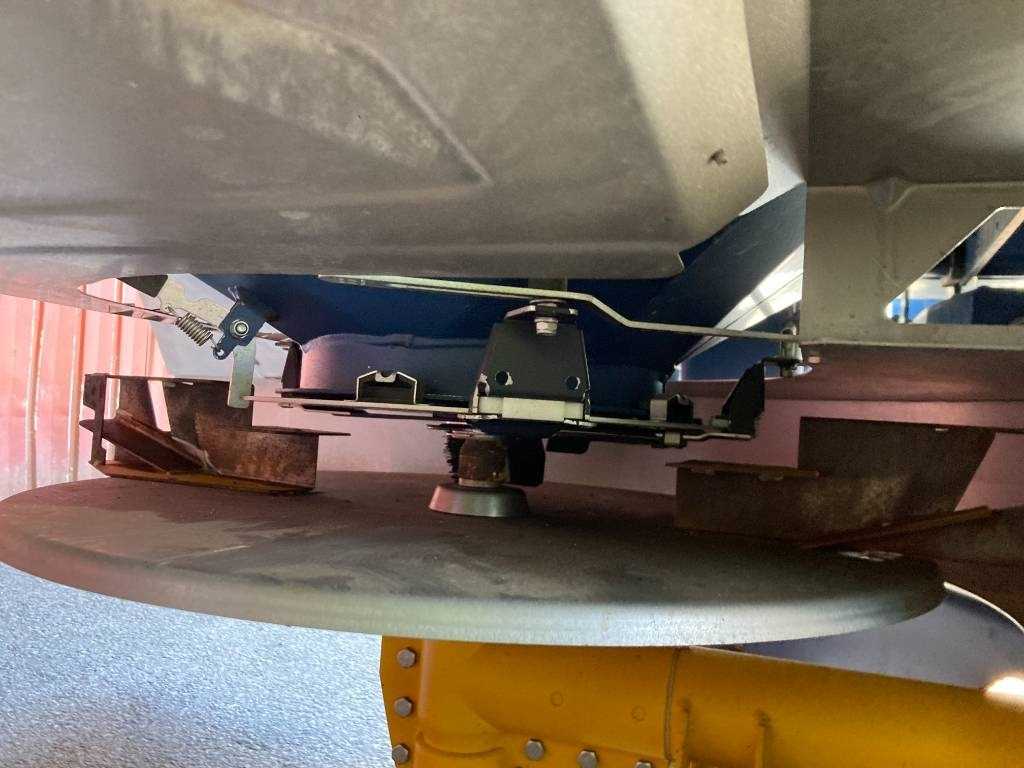 Bogballe M45W Z  - Gübre serpme makinesi: fotoğraf 4 Bogballe M45W Z  - Gübre serpme makinesi: fotoğraf 4