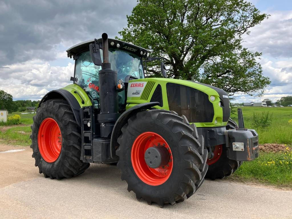 Claas Axion 920 - Traktör: fotoğraf 1 Claas Axion 920 - Traktör: fotoğraf 1