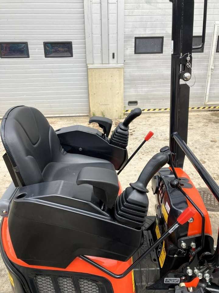 Kubota U10-5 - Mini ekskavatör: fotoğraf 5 Kubota U10-5 - Mini ekskavatör: fotoğraf 5