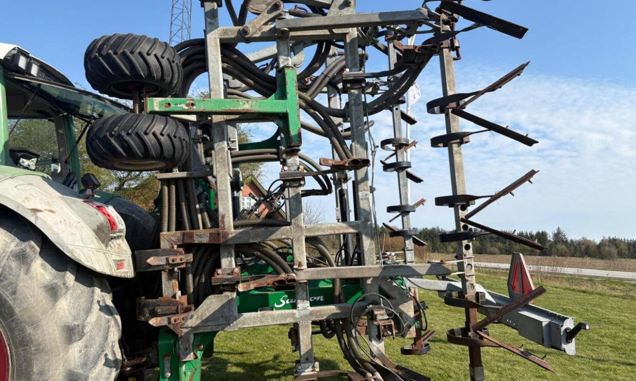 Samson CMX 12 rækket majs-nedfælder - Sıvı gübre enjektör: fotoğraf 2 Samson CMX 12 rækket majs-nedfælder - Sıvı gübre enjektör: fotoğraf 2