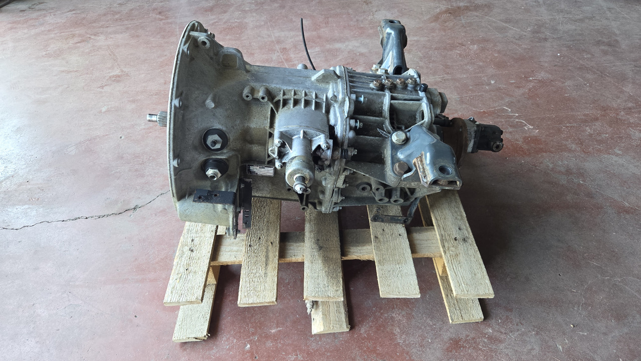 MERCEDES-BENZ GEARBOX G 85-6 - Vites kutusu: fotoğraf 1 MERCEDES-BENZ GEARBOX G 85-6 - Vites kutusu: fotoğraf 1
