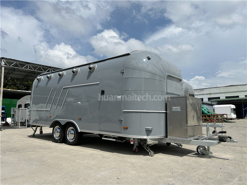 Burger Food Truck Grey Airstream Food Trailer=,Coffee Trailer - Büfe karavan: fotoğraf 3 Burger Food Truck Grey Airstream Food Trailer=,Coffee Trailer - Büfe karavan: fotoğraf 3